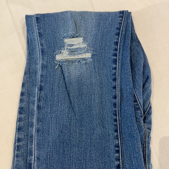 Jeans - Picture 2 of 3